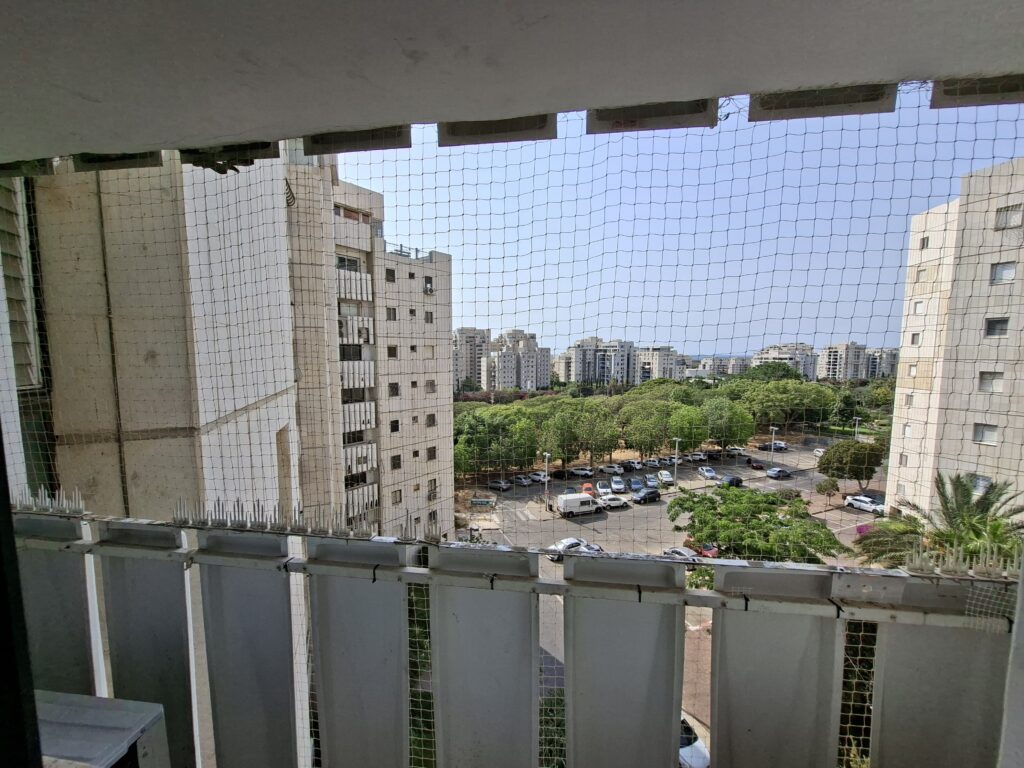 הרחקת יונים בראשון לציון